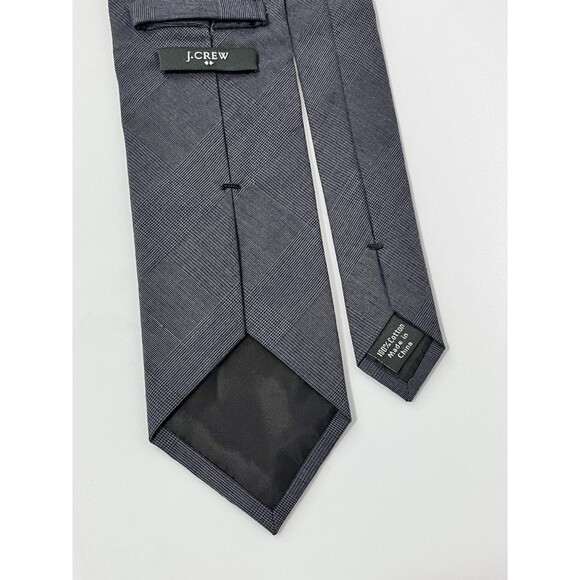 J Crew Necktie Dark Heather Gray 58”x3”. 100% Cotton Texture Design - Picture 5 of 7